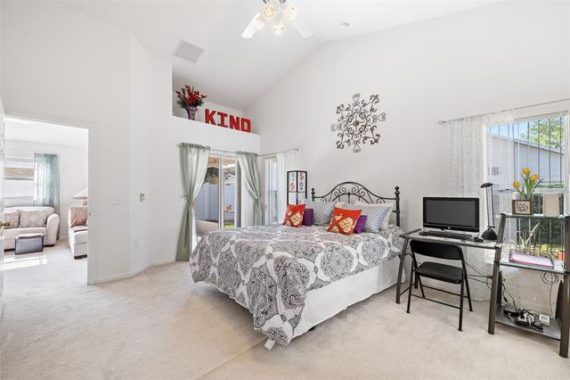 2752 BARCLAY LANE, Kissimmee, FL 34743
