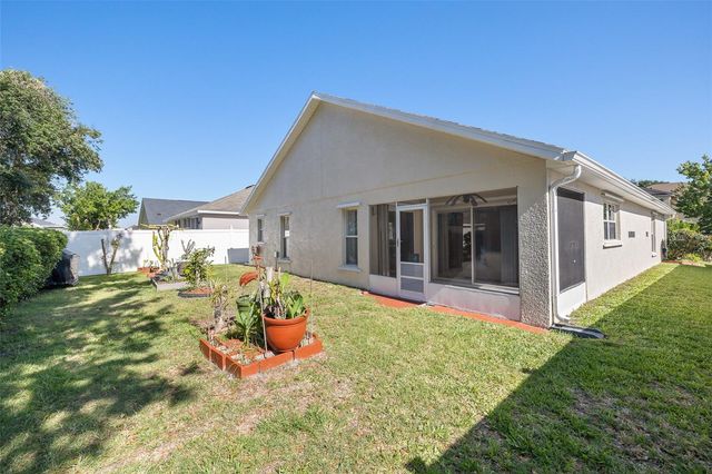 2752 BARCLAY LANE, Kissimmee, FL 34743