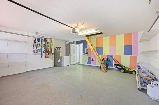 2752 BARCLAY LANE, Kissimmee, FL 34743