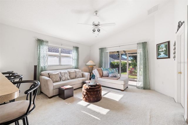 2752 BARCLAY LANE, Kissimmee, FL 34743