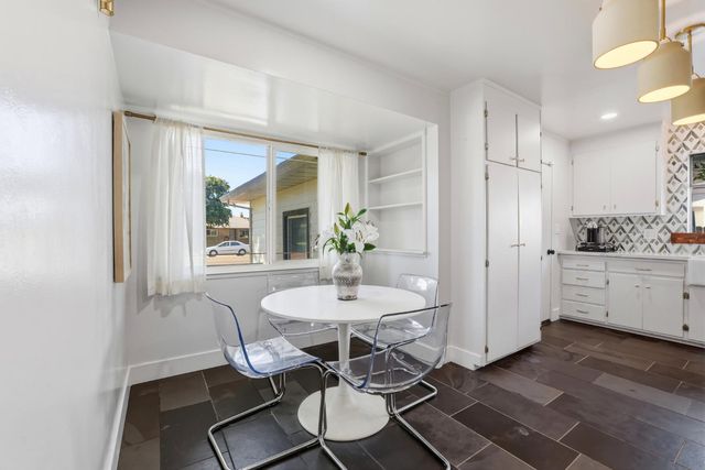 2633 Aramon Dr, Rancho Cordova, CA 95670