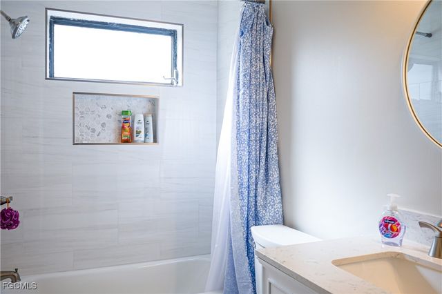 17749 grande bayou CT, Fort Myers, FL 33908