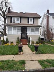 841 Cleveland Ave, Elizabeth City, NJ 07208