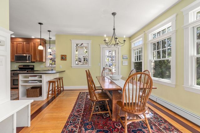 13 Cantwell Rd, Milton, MA 02186