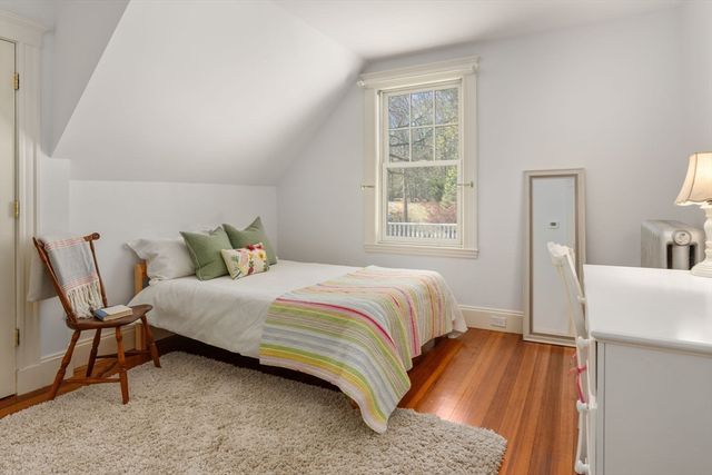 13 Cantwell Rd, Milton, MA 02186