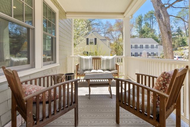 13 Cantwell Rd, Milton, MA 02186