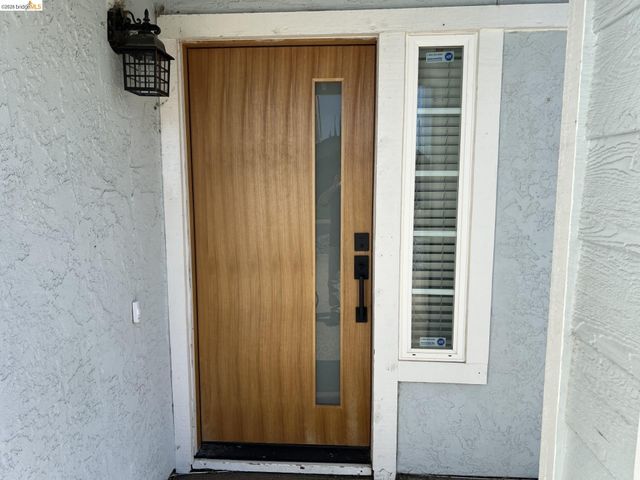 4805 Clarity Ct, Sacramento, CA 95842