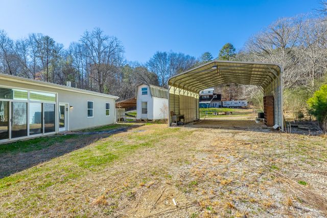 58 Old Trion Road, Lafayette, GA 30728