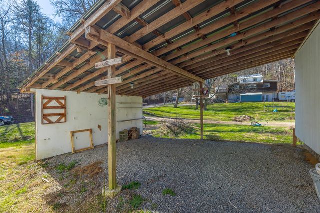 58 Old Trion Road, Lafayette, GA 30728