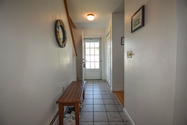 2B Country Commons B, Vergennes, VT 05491