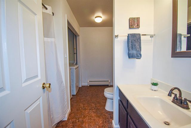 2B Country Commons B, Vergennes, VT 05491