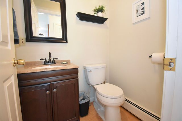 2B Country Commons B, Vergennes, VT 05491