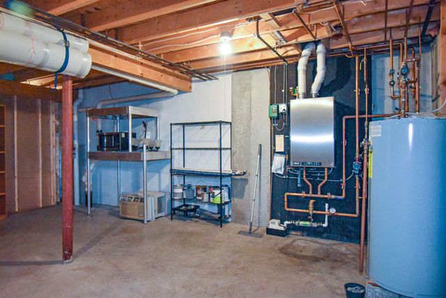 2B Country Commons B, Vergennes, VT 05491