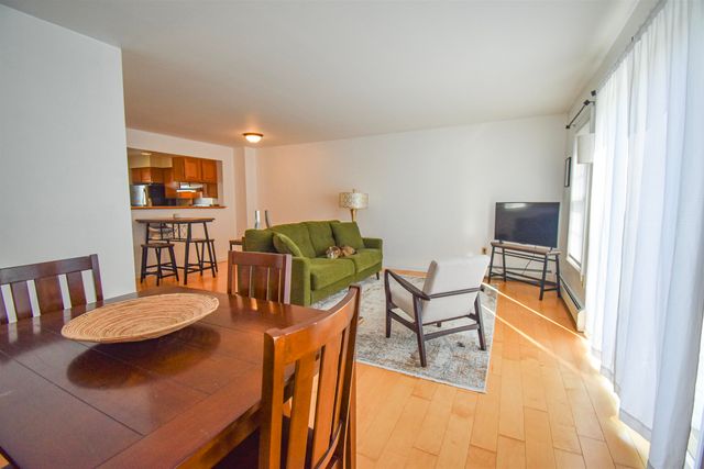 2B Country Commons B, Vergennes, VT 05491