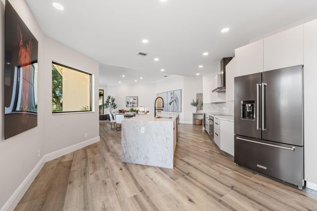 2658 Players Court, Wellington, FL 33414