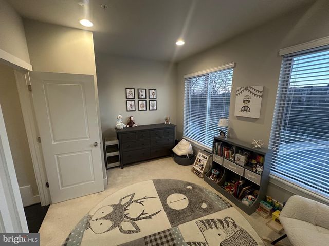 14566 LAKE VISTA DR, Chantilly, VA 20151