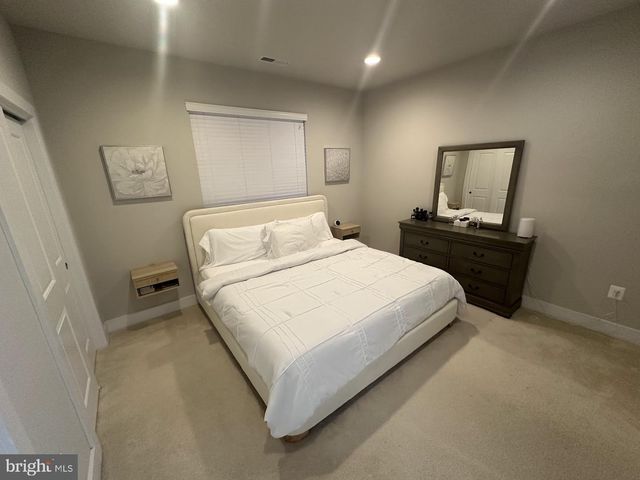 14566 LAKE VISTA DR, Chantilly, VA 20151