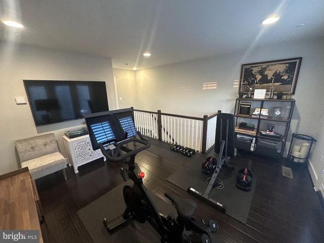 14566 LAKE VISTA DR, Chantilly, VA 20151
