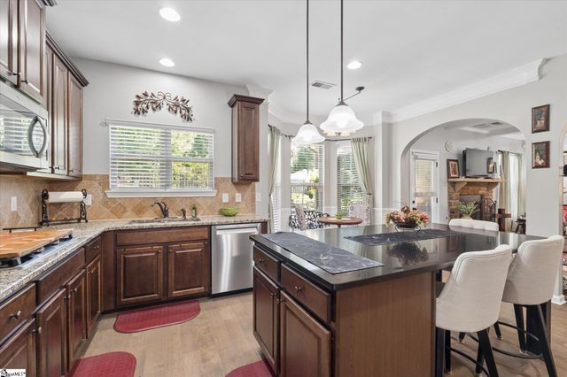 112 Verdana Court, Simpsonville, SC 29680