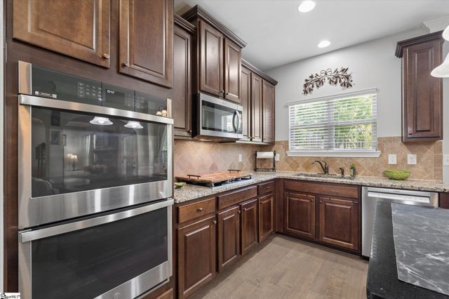 112 Verdana Court, Simpsonville, SC 29680
