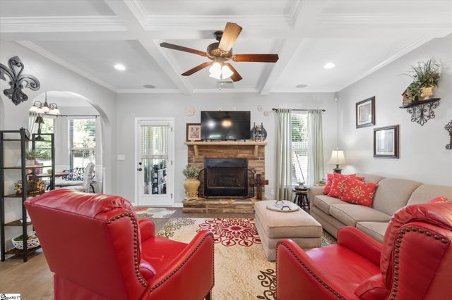 112 Verdana Court, Simpsonville, SC 29680