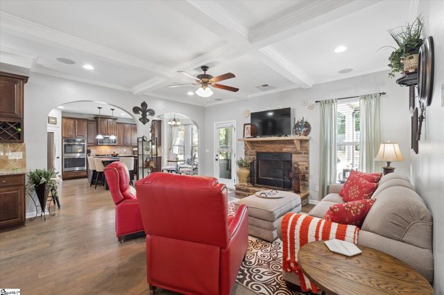 112 Verdana Court, Simpsonville, SC 29680