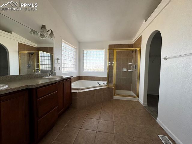 1837 W Costilla Plaza, Pueblo, CO 81007