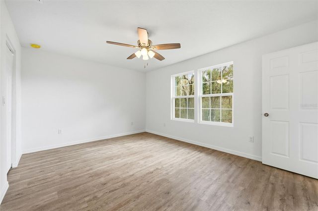 16450 SE 57TH PLACE, Ocklawaha, FL 32179