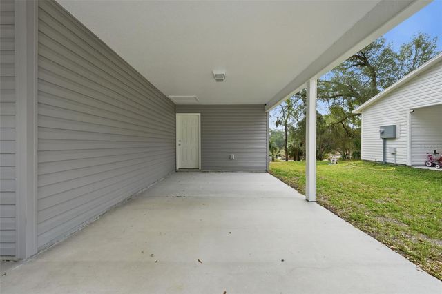 16450 SE 57TH PLACE, Ocklawaha, FL 32179