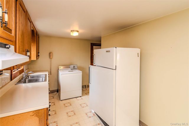 108 Wood Street, Newburgh, NY 12550