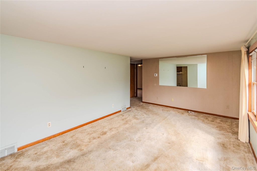 108 Wood Street, Newburgh, NY 12550 — photo 2