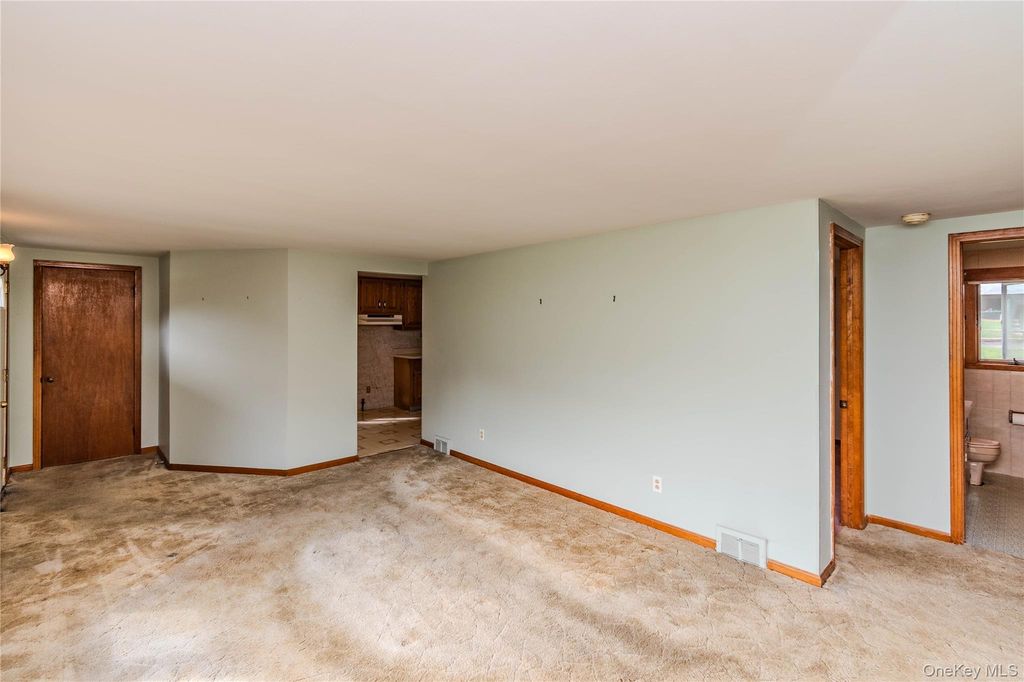 108 Wood Street, Newburgh, NY 12550 — photo 5