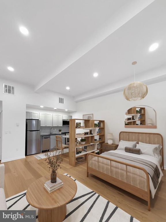 261-269 S 9TH ST #606, Philadelphia, PA 19107