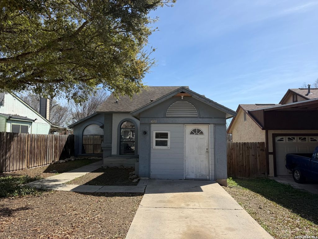 4146 Sunrise Point Dr, San Antonio, TX 78244