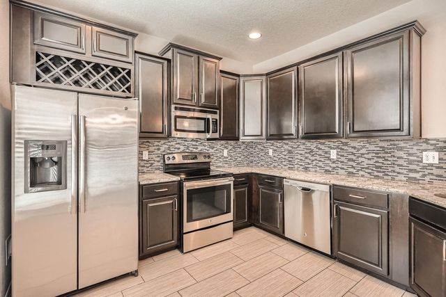 7001 INTERBAY BOULEVARD 101, Tampa, FL 33616