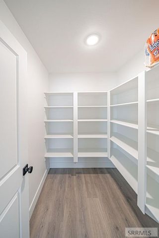 2926 Curlew Drive, Ammon, ID 83401