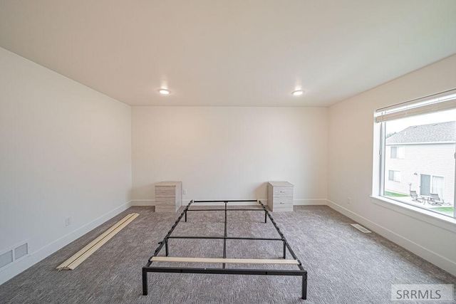 2926 Curlew Drive, Ammon, ID 83401