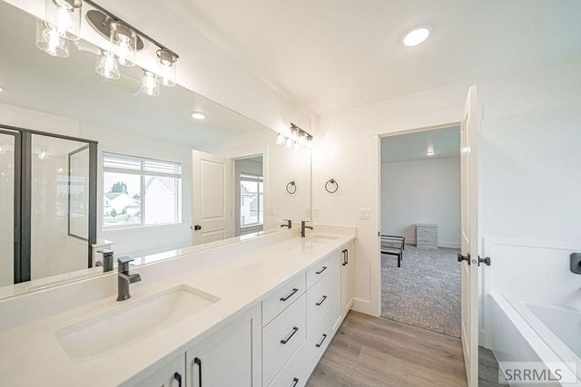 2926 Curlew Drive, Ammon, ID 83401