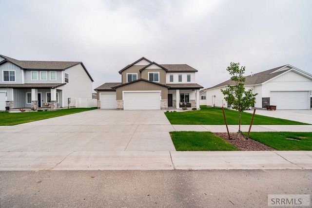 2926 Curlew Drive, Ammon, ID 83401
