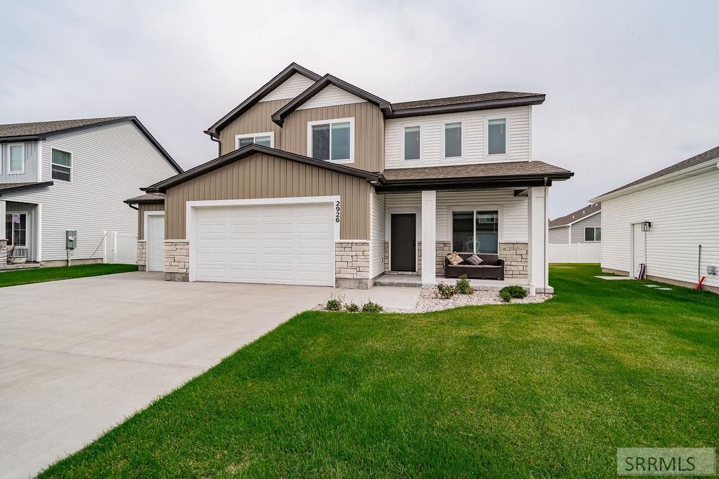 2926 Curlew Drive, Ammon, ID 83401