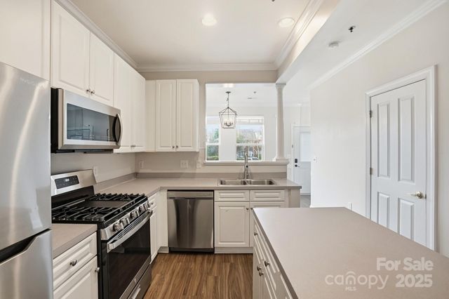 518 E 9th Street, Charlotte, NC 28202