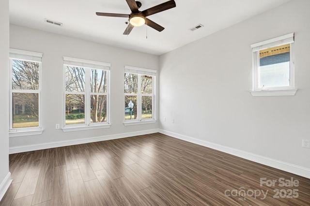 518 E 9th Street, Charlotte, NC 28202