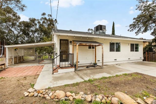 16550 Arnold Avenue, Lake Elsinore, CA 92530