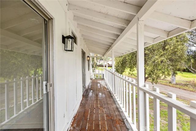 16550 Arnold Avenue, Lake Elsinore, CA 92530