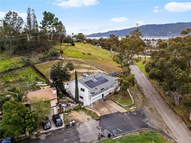 16550 Arnold Avenue, Lake Elsinore, CA 92530