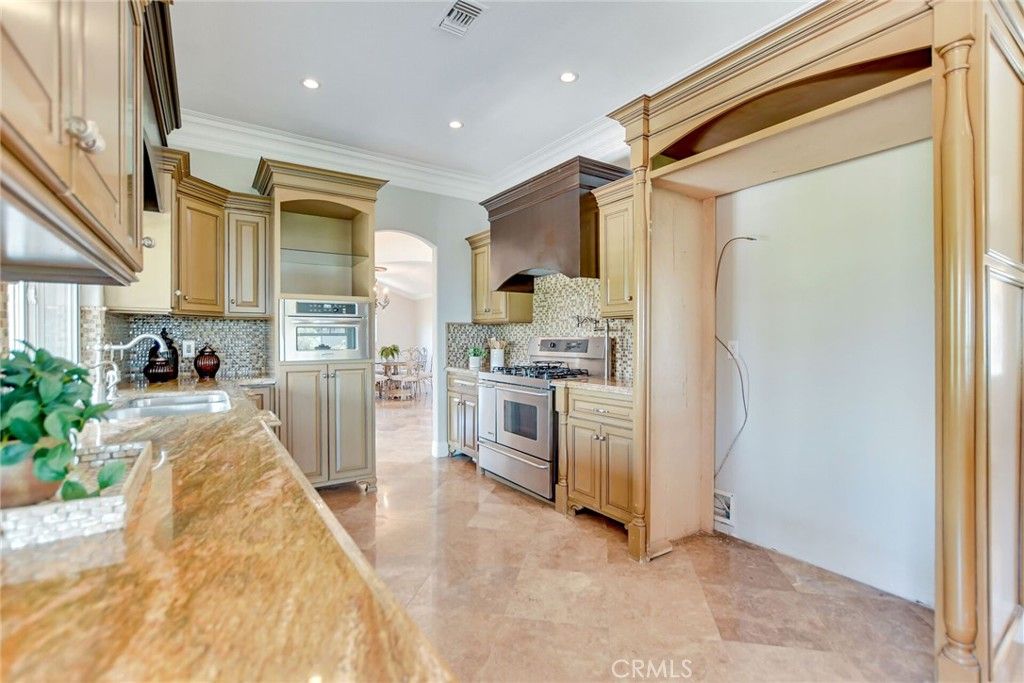 Image 14 of property listing at 770 S Tonopah Court, San Dimas, CA 91773