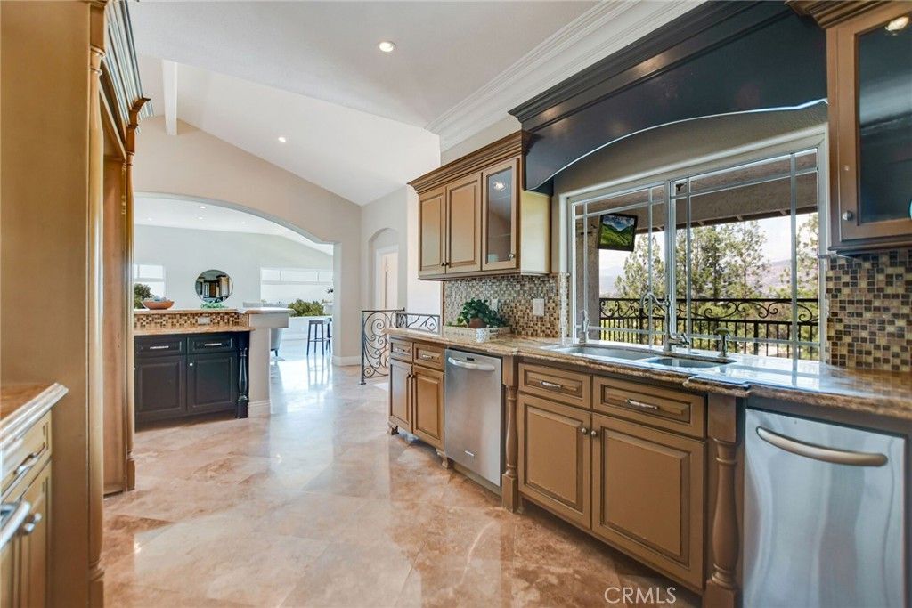 Image 18 of property listing at 770 S Tonopah Court, San Dimas, CA 91773
