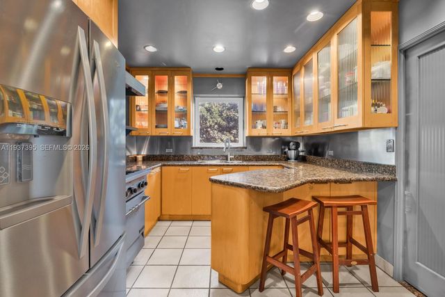 11660 NE 8th Ave, Biscayne Park, FL 33161