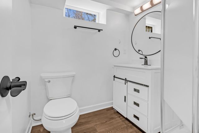 1130 Hallam Avenue N, Mahtomedi, MN 55115