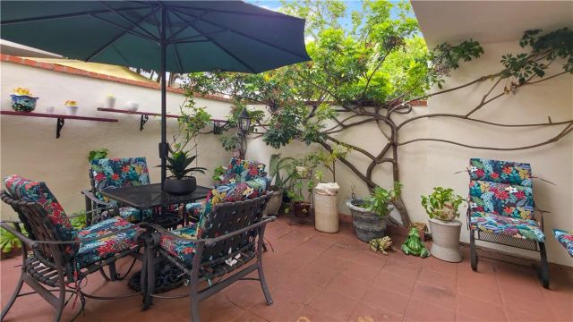 1651 237 Street C, Harbor City, CA 90710
